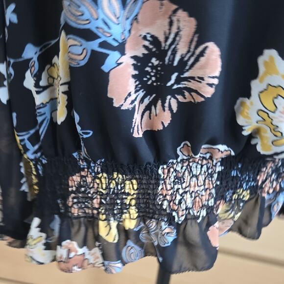 Charter Club‎ Floral Ruffle Hem Blouse – Size XXL - Picture 7 of 10